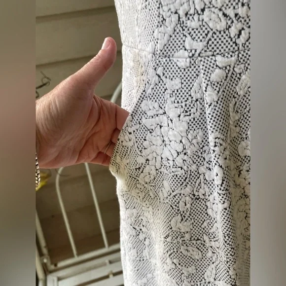 LOFT Women’s Gray & White Lace Midi Dress Wedding Work Professional | Size 8 - Picture 2 of 8